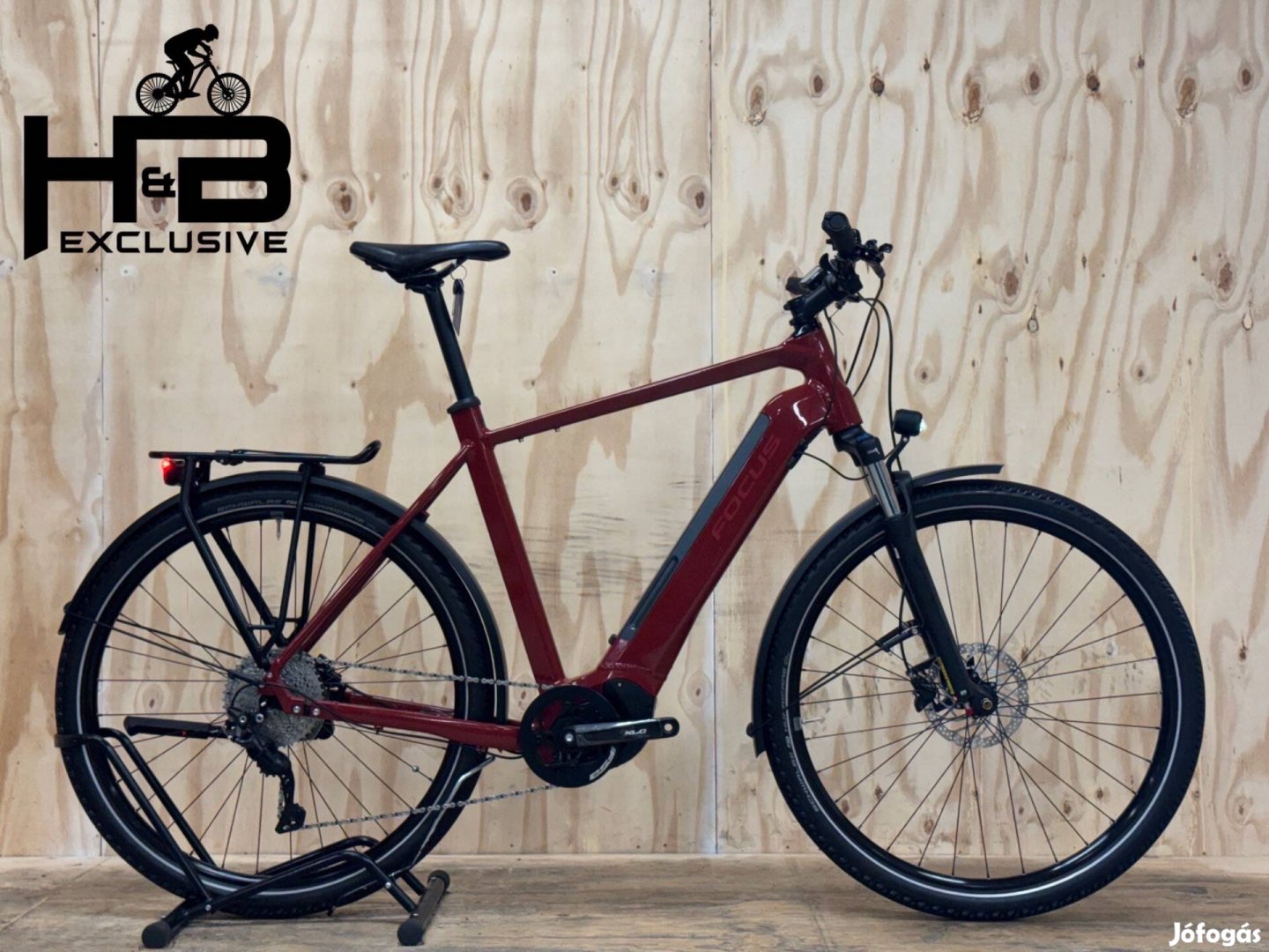 Focus Planet 6.8 29 hüvelyk elektromos hegyi kerékpár Shimano 2022