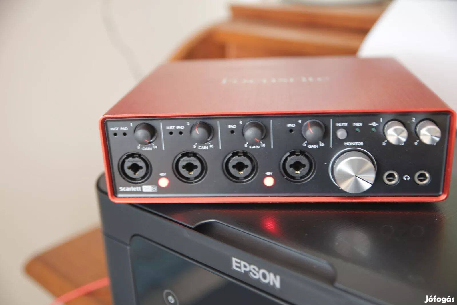 Focusrite Scarlett 18i8 másdik generációs külső hangkártya usb