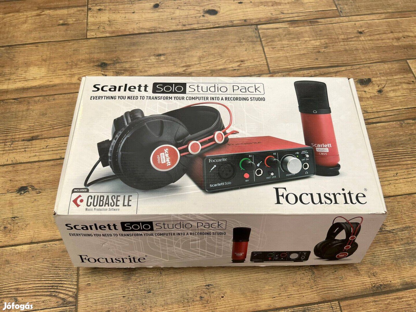 Focusrite Scarlett Solo Stúdió felvételi csomag