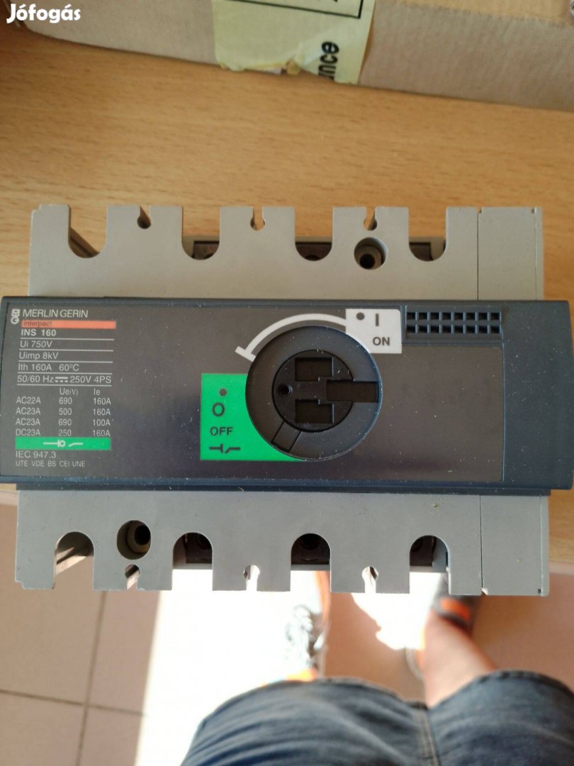 Főkapcsoló INS1603P