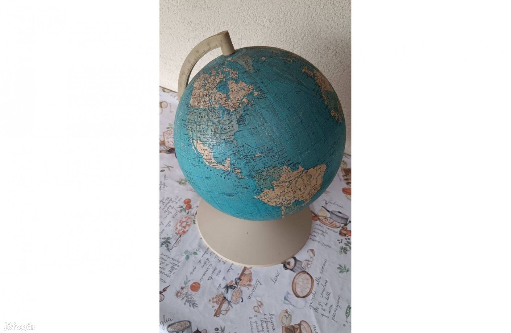 Földgömb 35 x 25 cm eladó