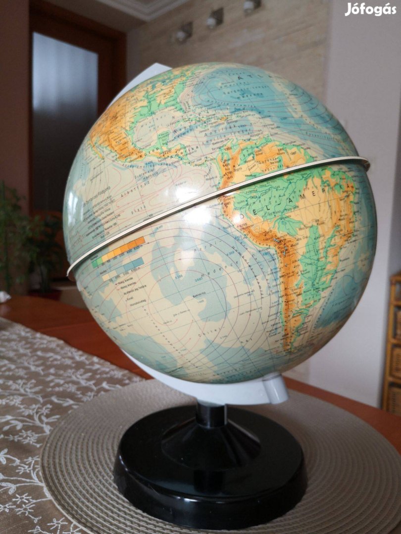 Földgömb, Domborzati kivitel, 28 cm átmérő