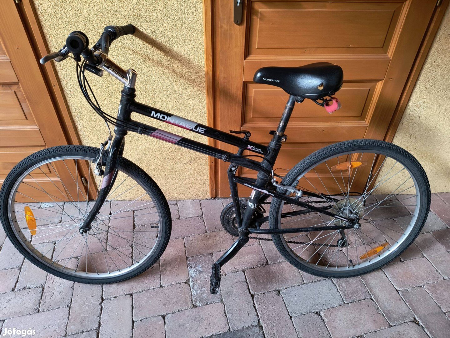 Folding mountain bike