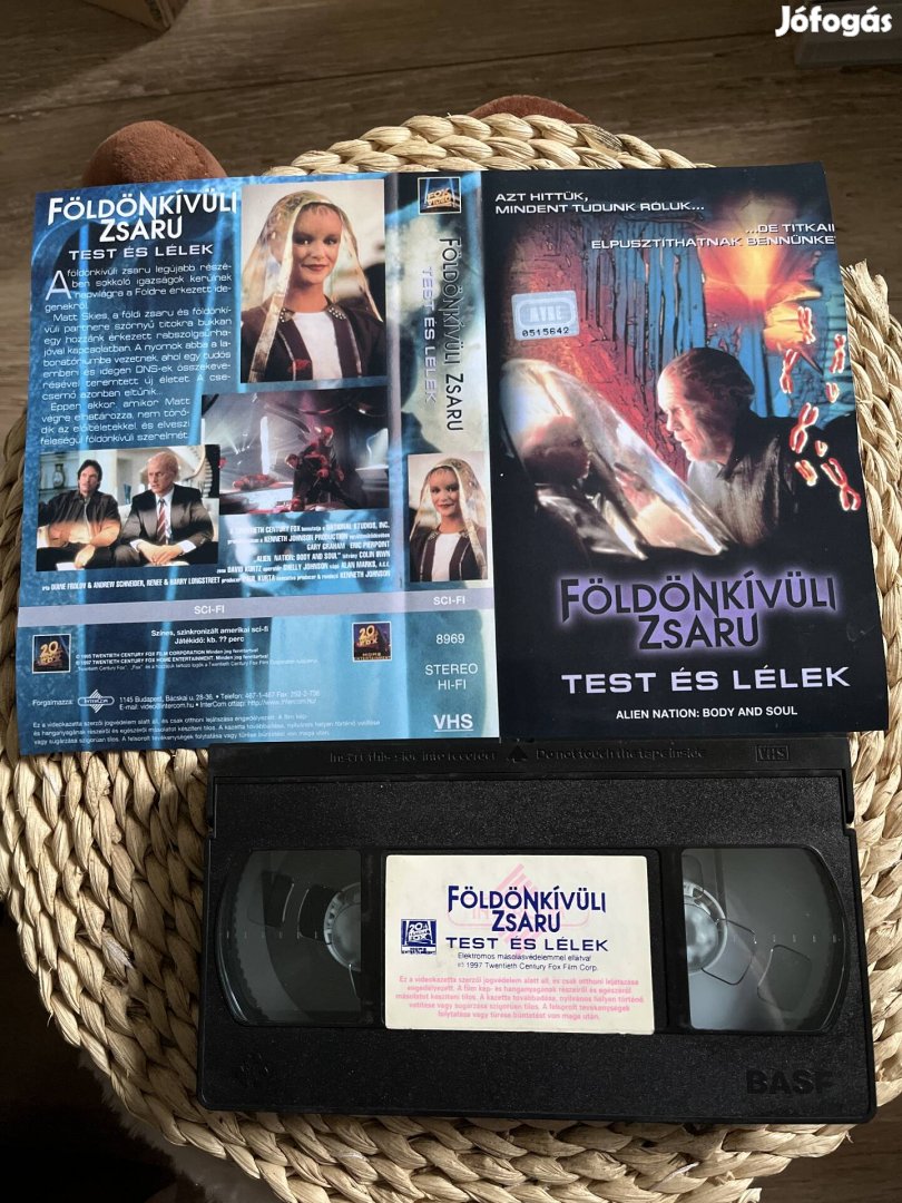 Földönkivüli zsaru vhs m