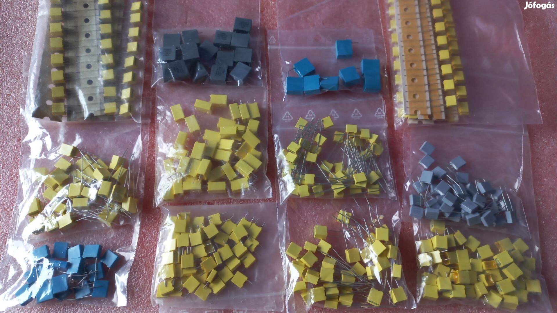 Fóliakondenzátorok ( MKT / MKP )