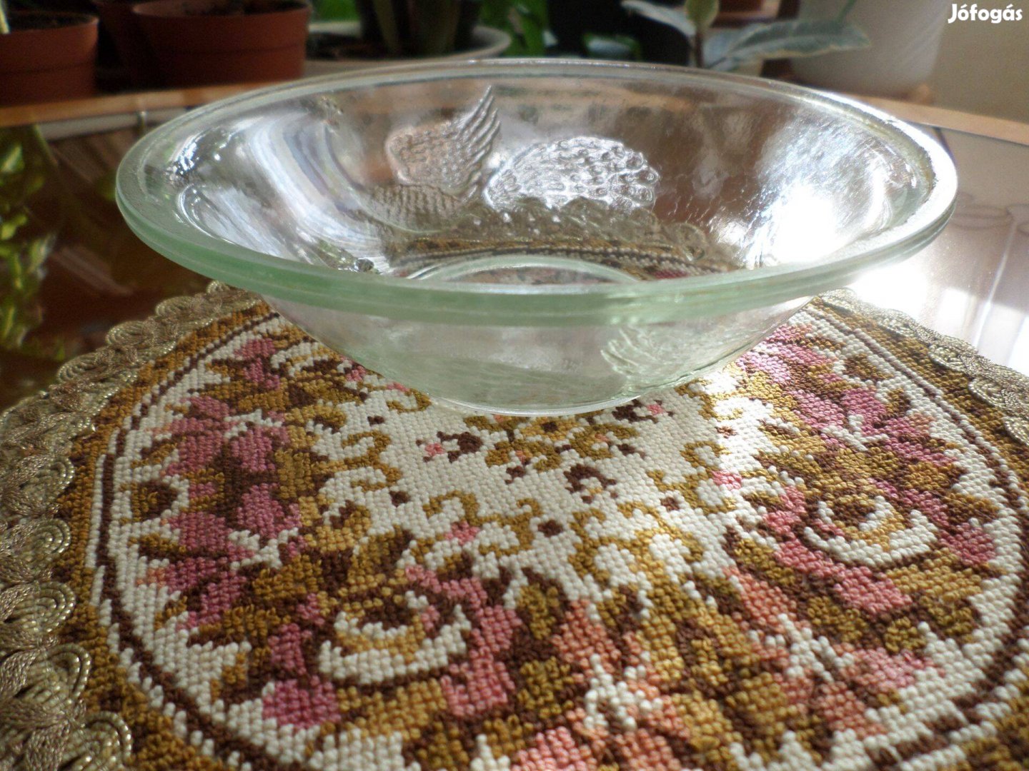 Főnixmadár mintájú vastag üvegből készült tálka