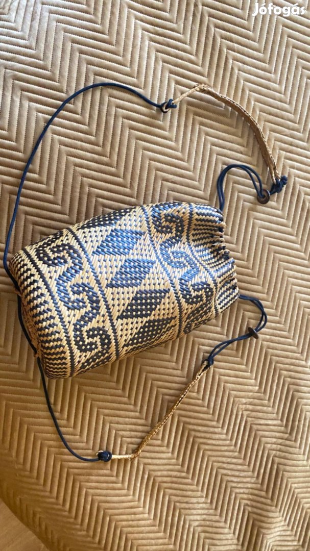 Fonott hátizsák eladó 5000 Ft