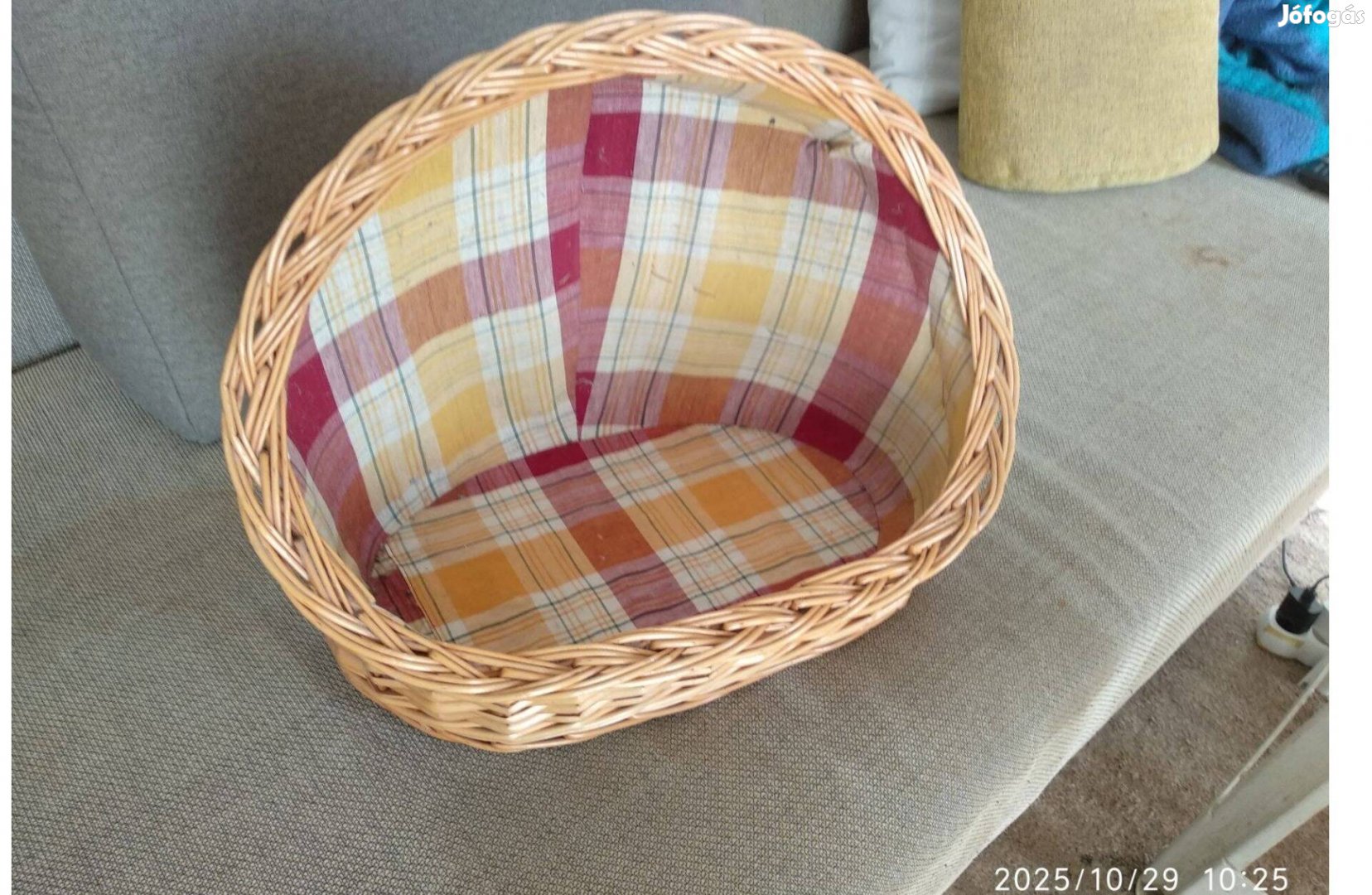 Fonott kosár fekhely macska, kisállat részére