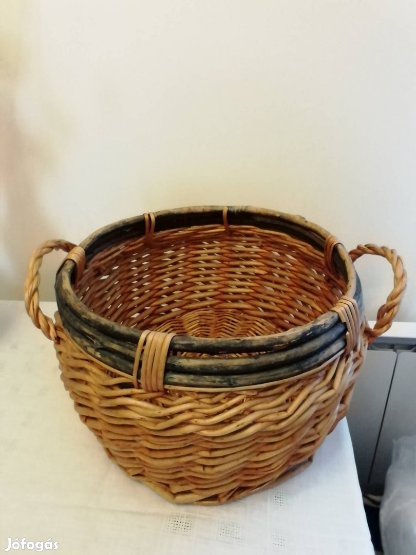 Fonott vessző, rattan virágtartó kaspó, kosár, nagyméretű, 36 cm. 