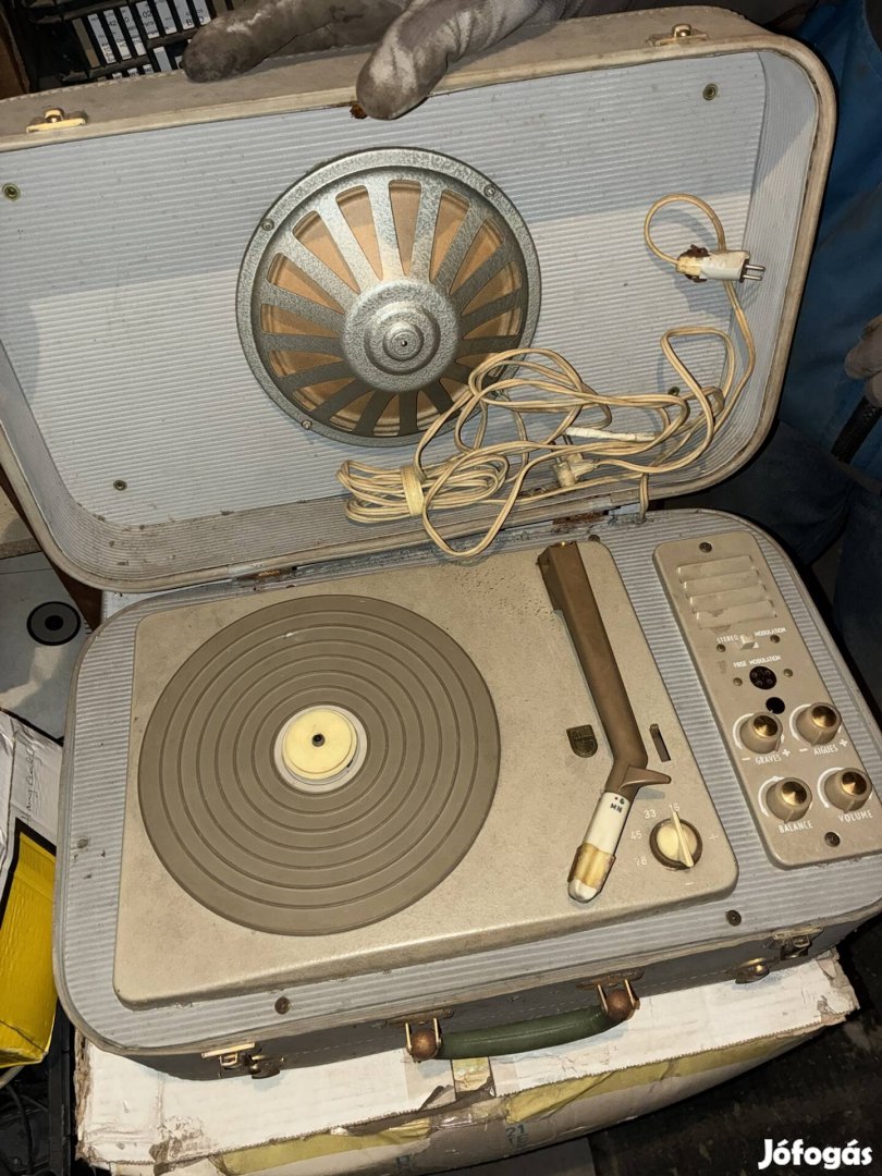 Fontana régi orosz lemezlejátszó