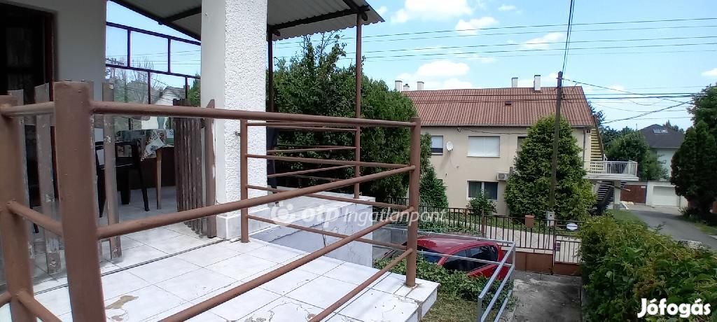 Fonyódi 58 nm-es ház eladó