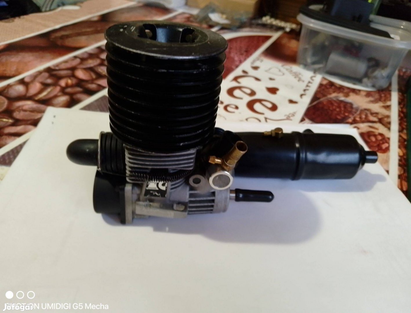 Force R21 nitro RC autó motor