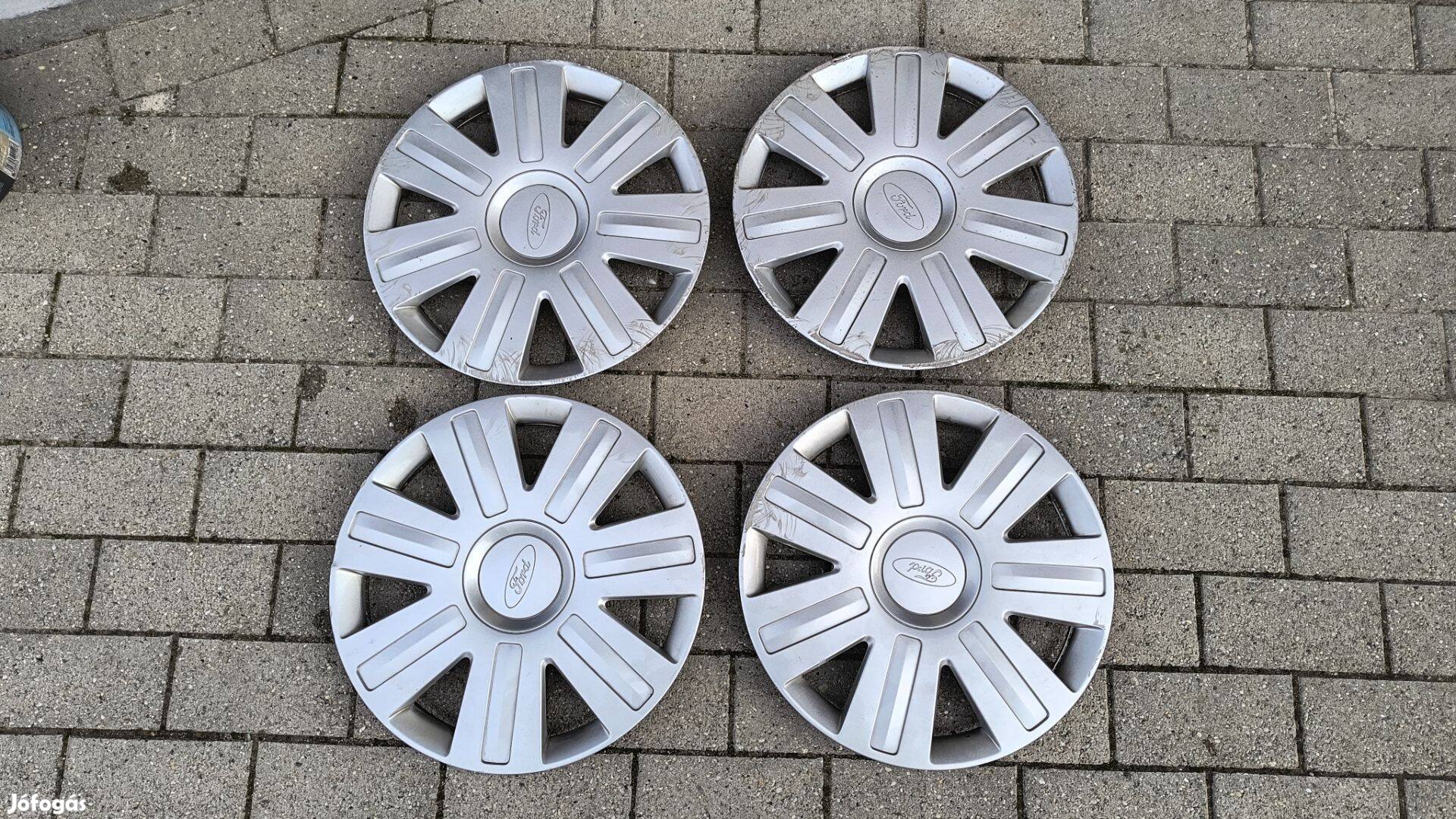 Ford 14" dísztárcsa eladó R14