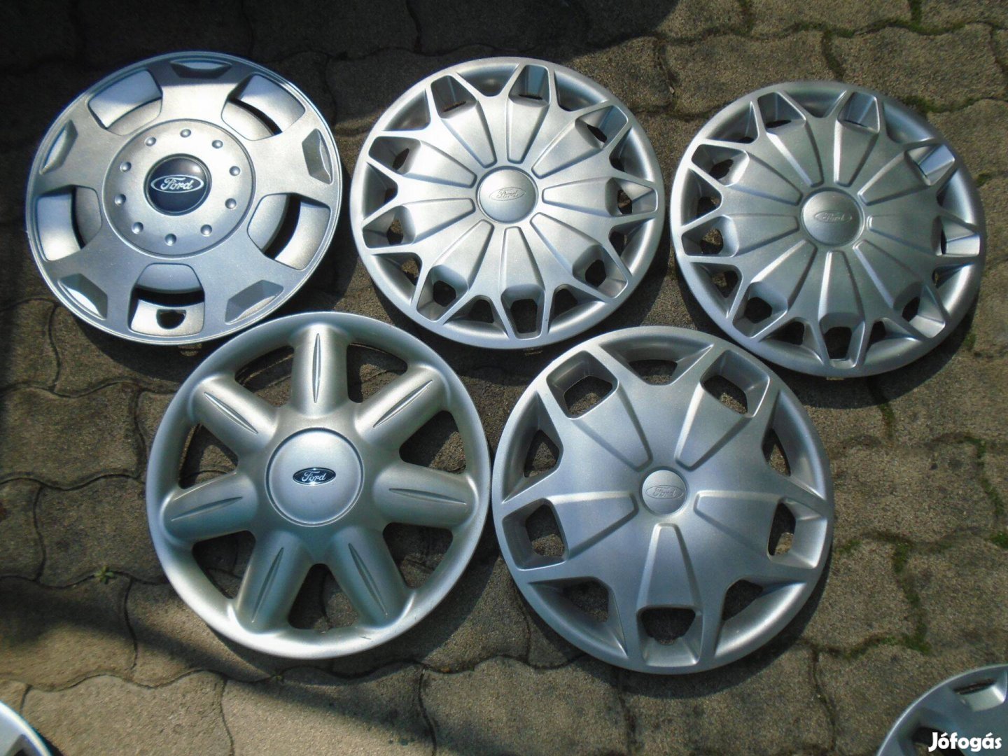Ford 15" gyári dísztárcsák