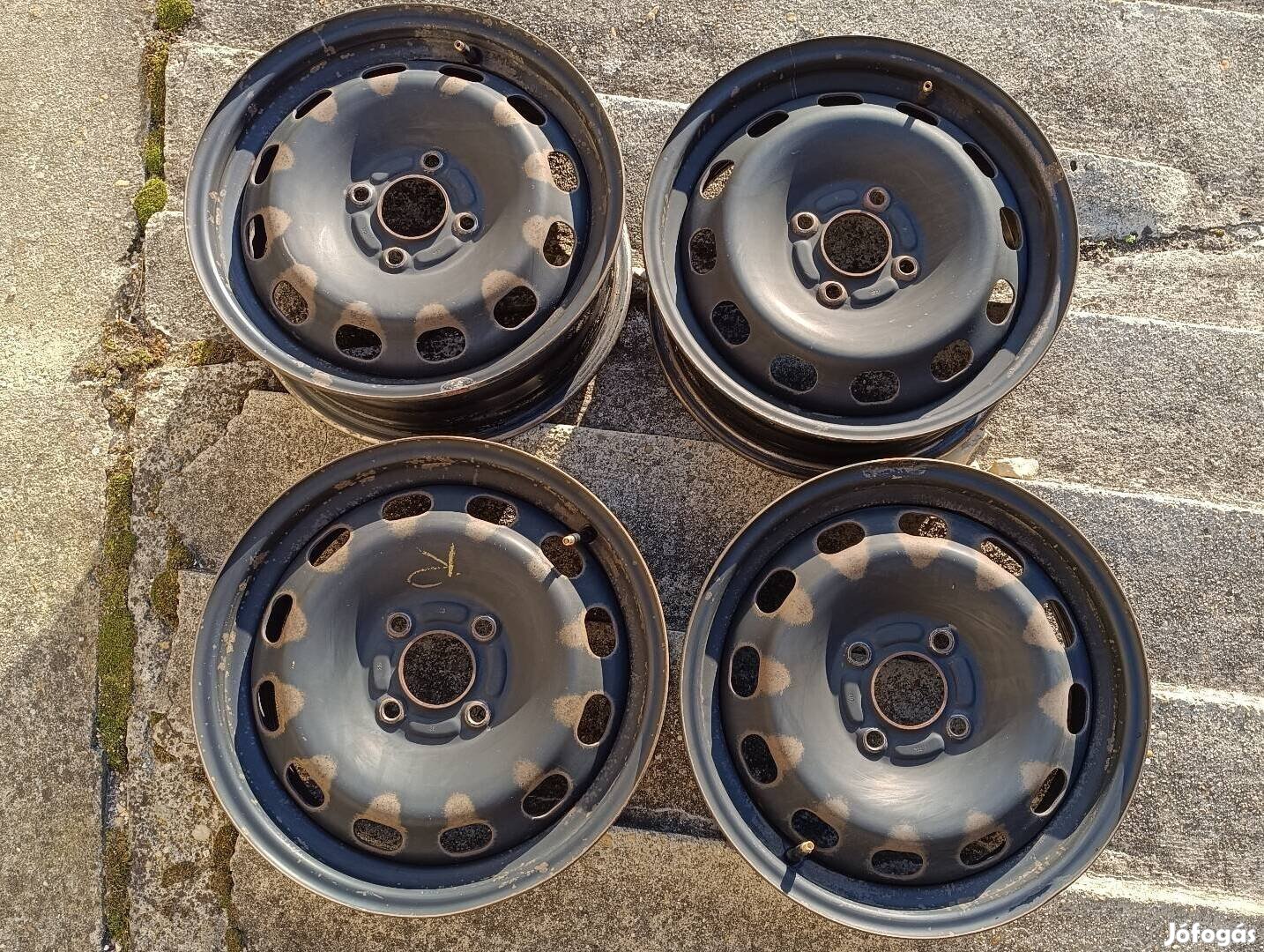 Ford 15"ös lemezfelni (4x108 ET47,5)