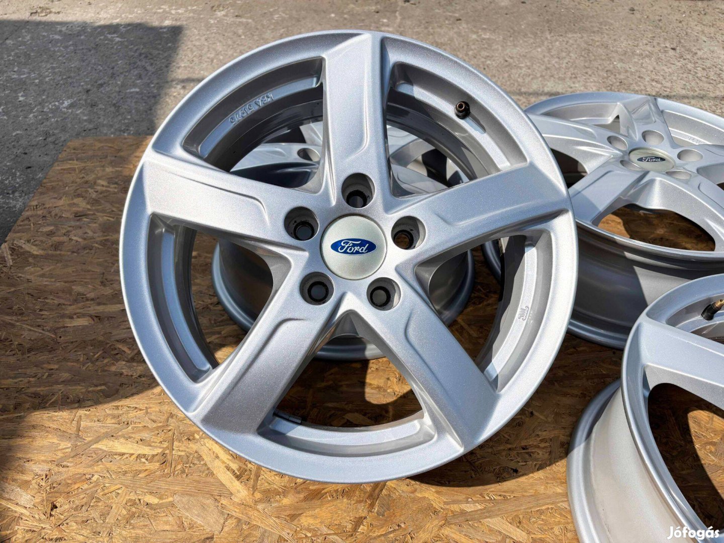 Ford 16" 5x108 alufelni eladó 16 coll Cmax Focus Transit Connect