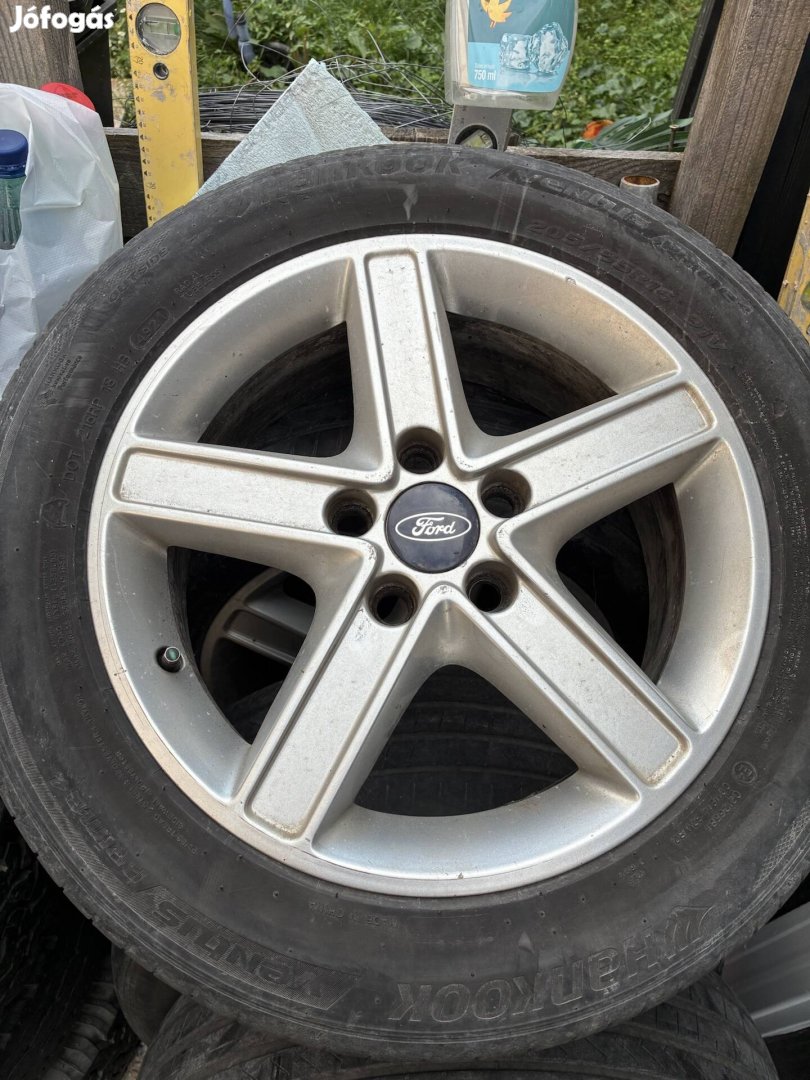Ford 16" alufelni garnitúra Hankook gumival