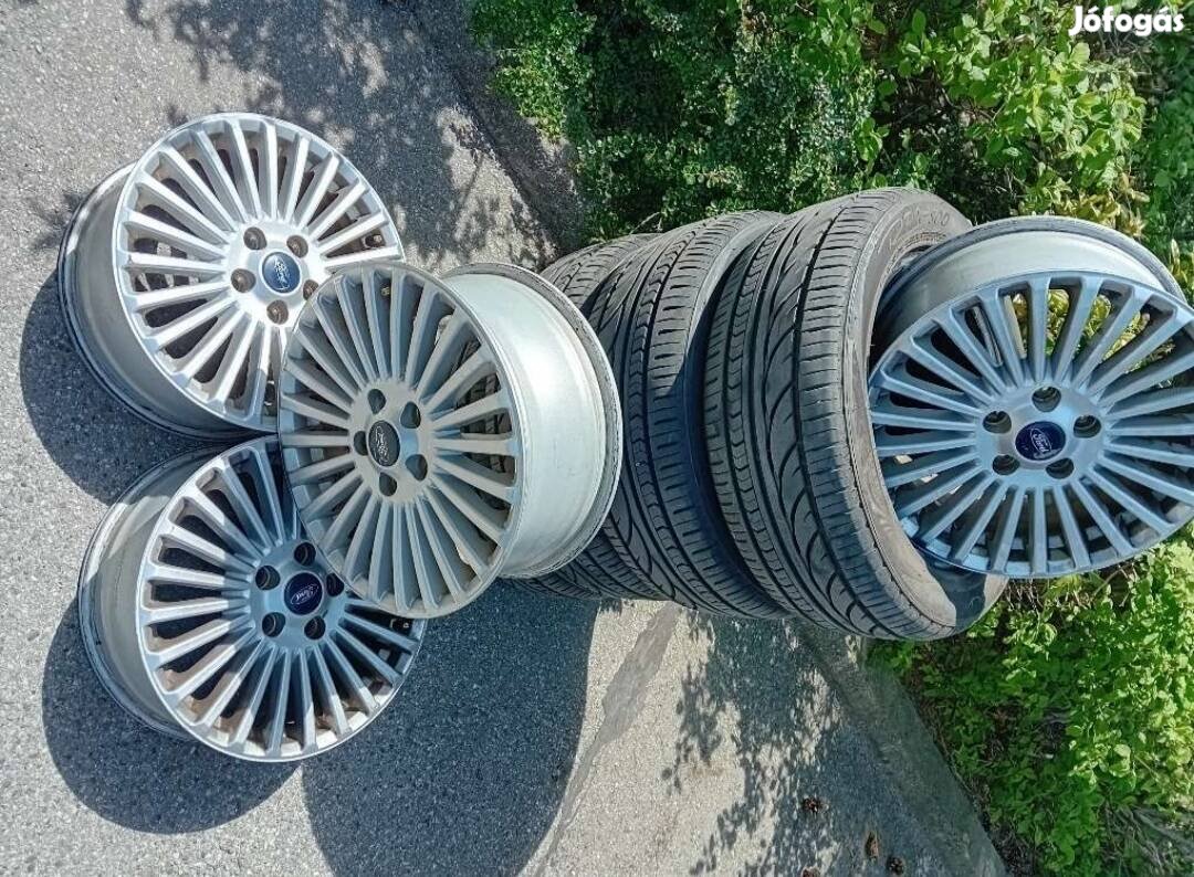 Ford 16" alufelni nyárigumikkal
