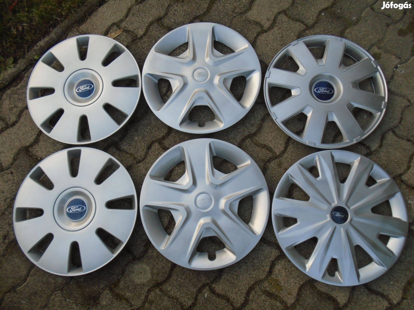 Ford 16" gyári dísztárcsák