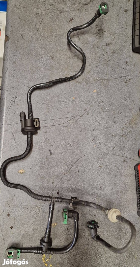 Ford 1.0Ecoboost Üzemanyagcső