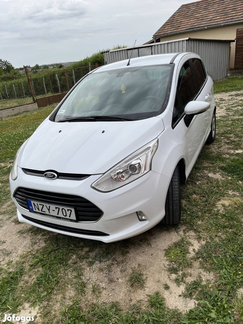 Ford B Max 1,0 benzin