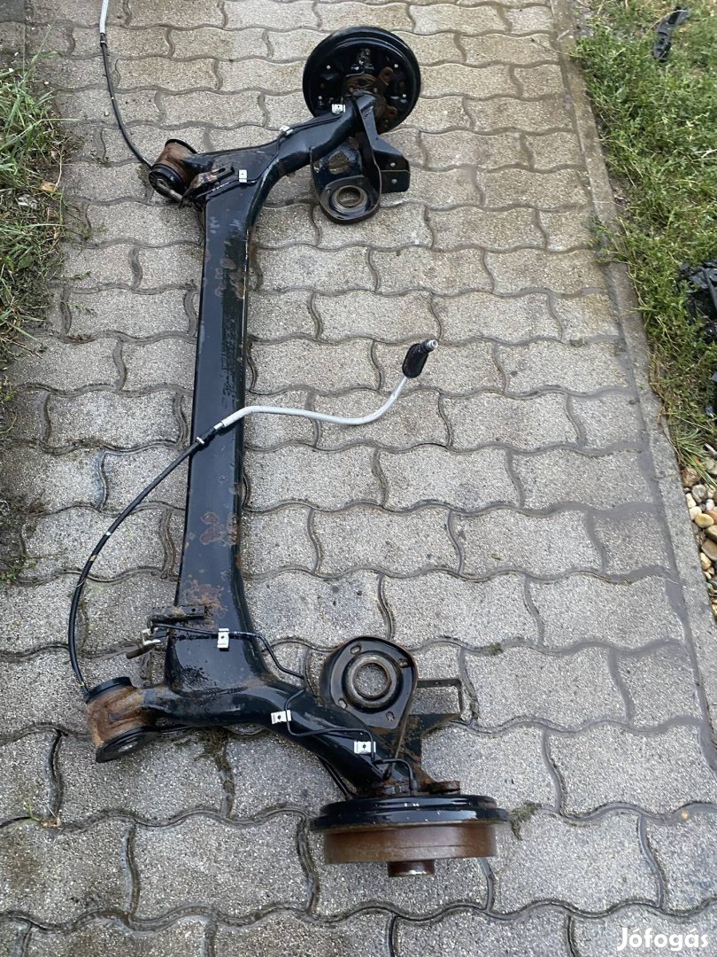 Ford B-Max hátsó híd 2012-2017