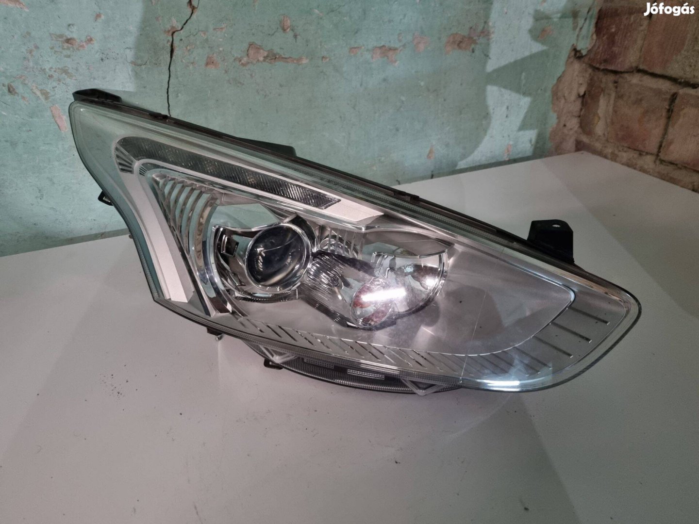 Ford B-max Jobb első fényszóró lámpa AV11-13W029-CD