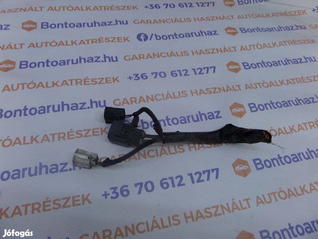 Ford C-Max Eladó bontott gyári szervó szivattyú csatlakozó