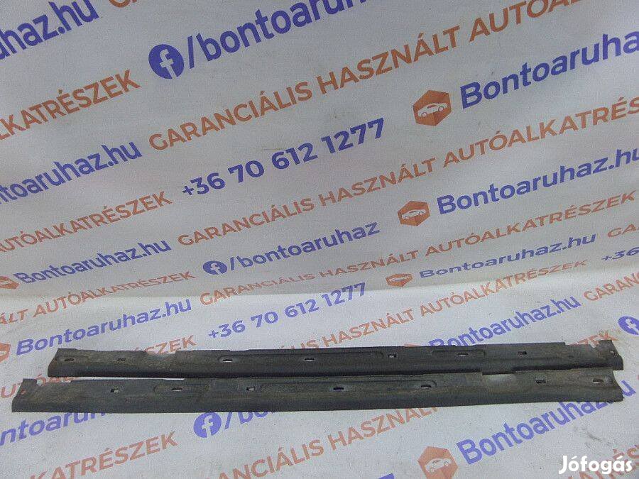 Ford C-Max Eladó gyári, jobb bal küszöbvédő alsó műanyag pár