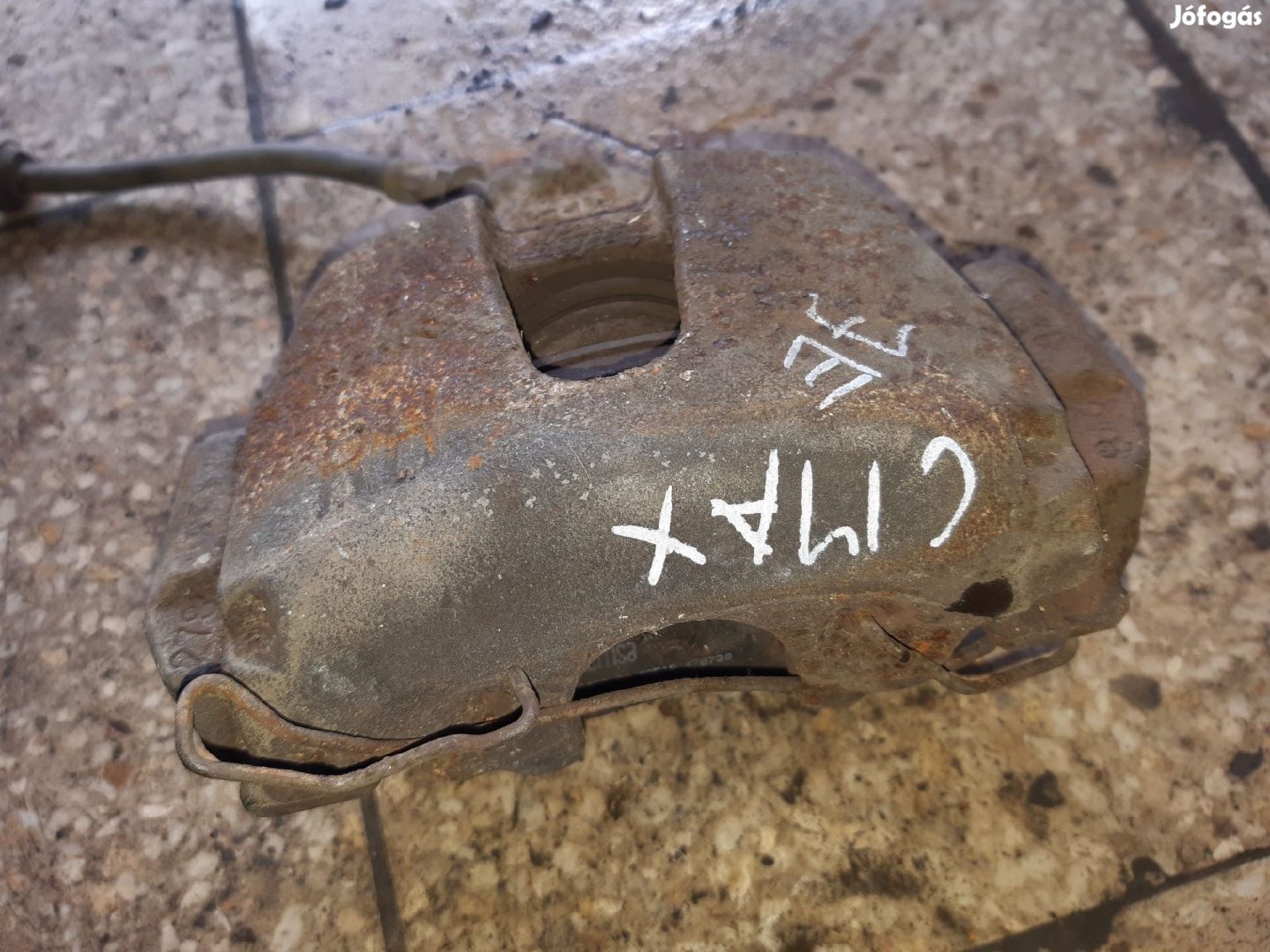 Ford C-Max Jobb Első Féknyereg