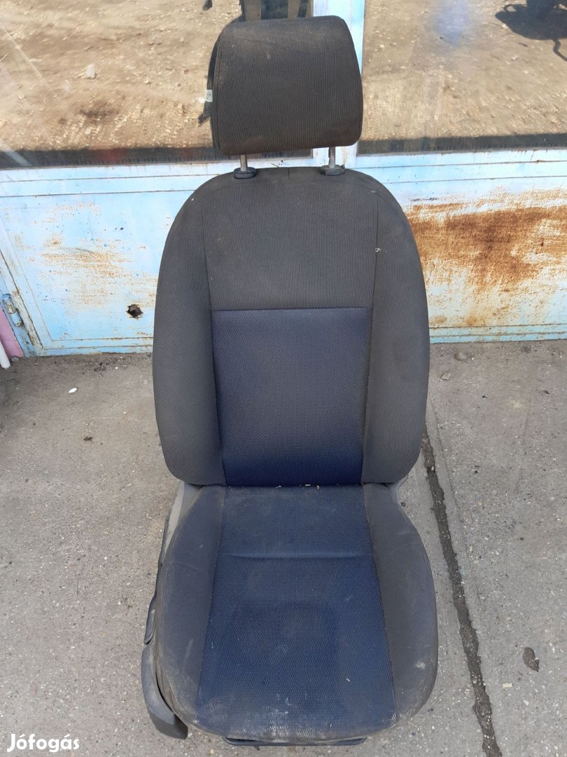 Ford C-Max Jobb Első Ülés