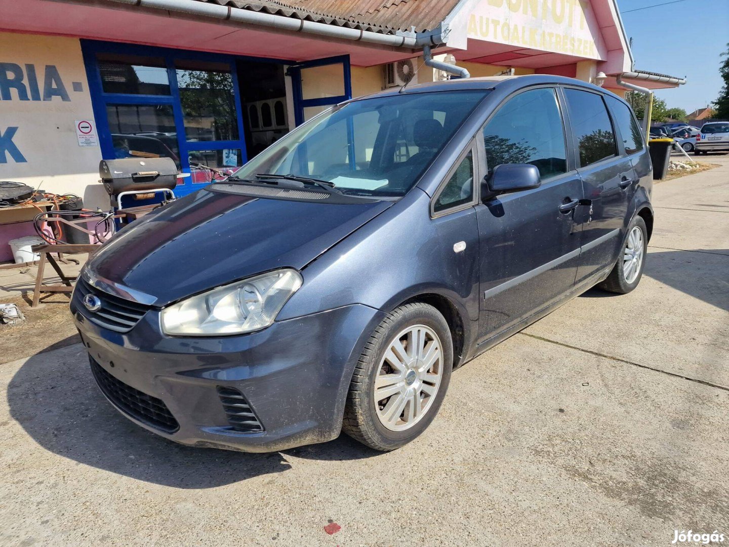 Ford C-Max Mk1 bontott alkatrészei 1.6 TDCI 109 LE Facelift Lökhárító