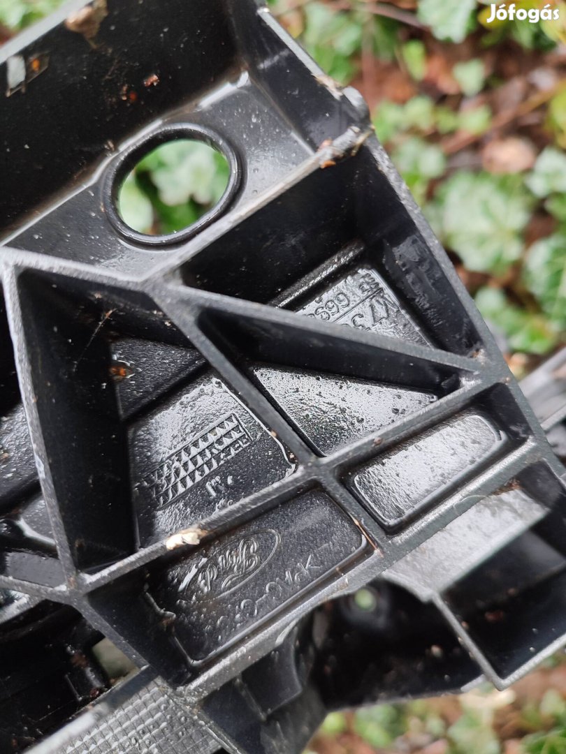 Ford Comet homlokfal+fedél burkolat 