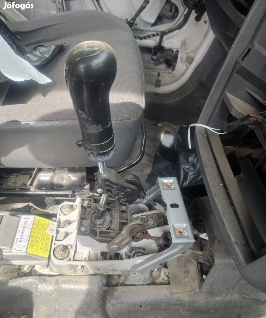 Ford Connect 1.8 tdci váltó kulissza 8000