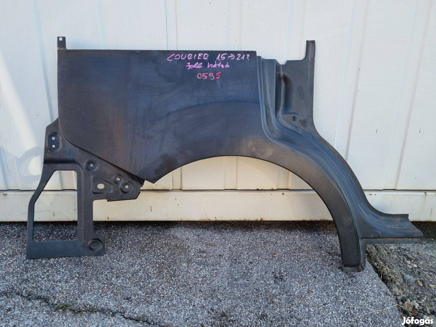 Ford Courier (2014-2022) Jobb hátsó sárvédő negyed gyári új