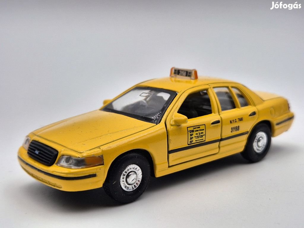Ford Crown Victoria taxi (New York) -  Welly - 1:38