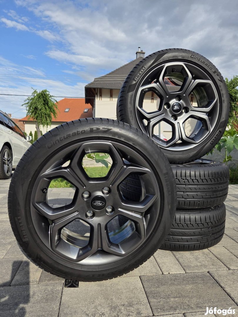 Ford Ecosport 17" alufelni sensoral 205/50 r17 nyári gumival 