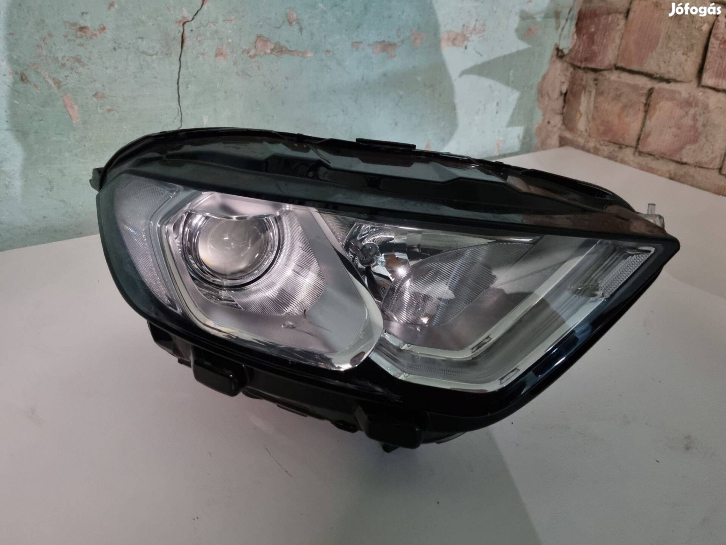 Ford Ecosport Jobb első fényszóró GN15-13W029-JE