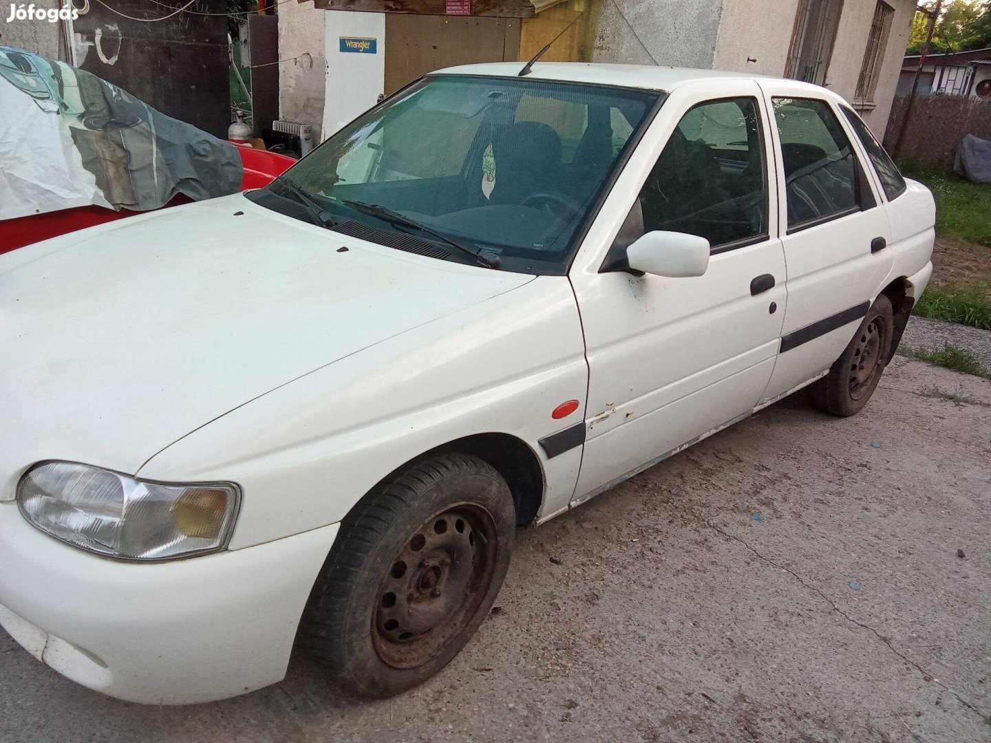 Ford Escort 1.4 Benzines