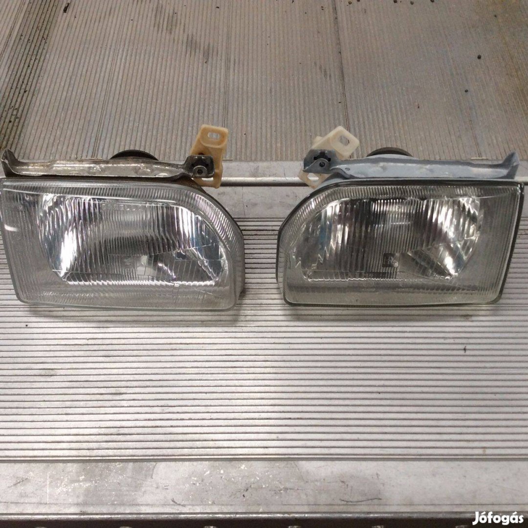 Ford Escort 88'-92' J.-B.fényszóró