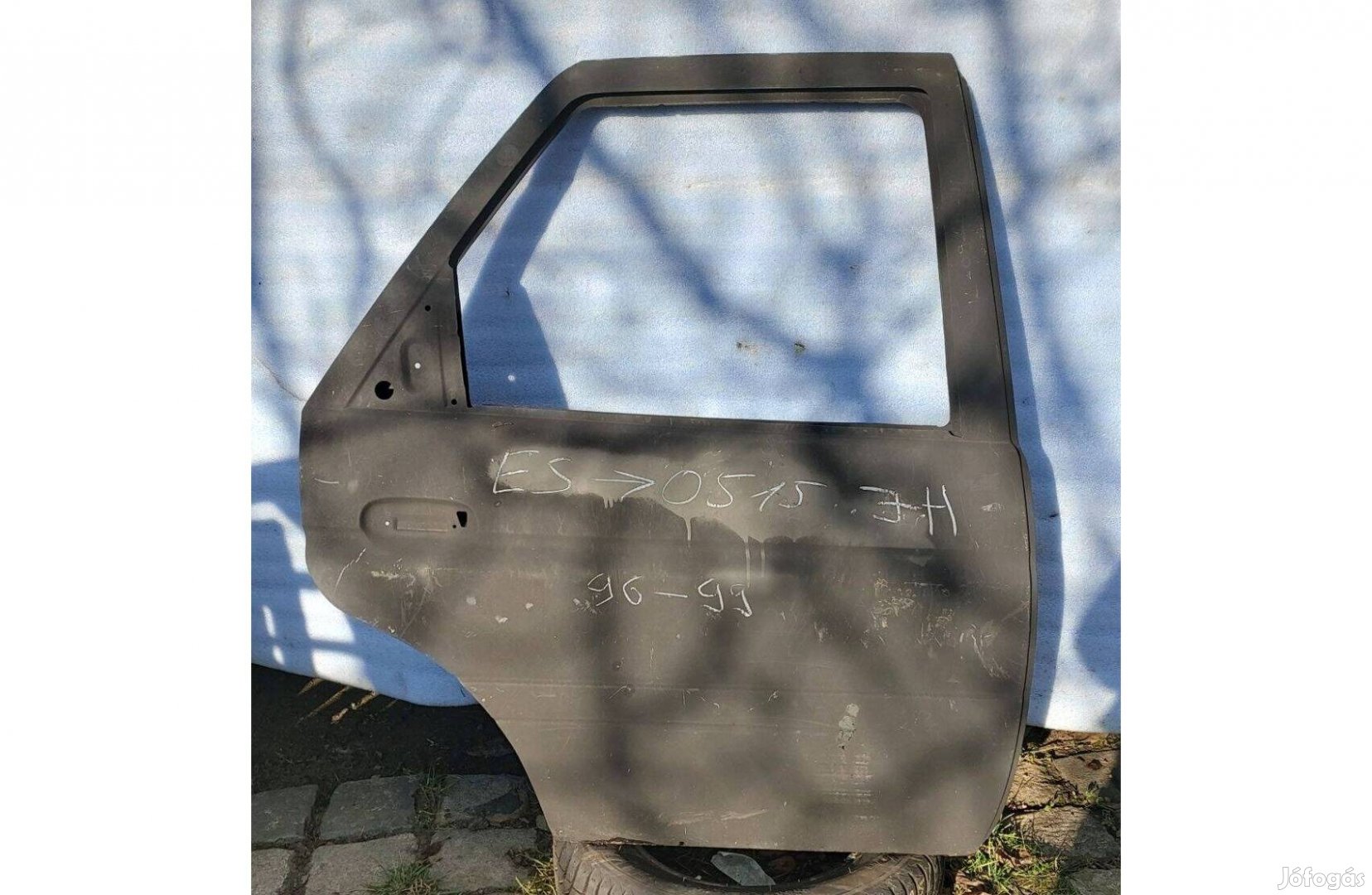 Ford Escort Jobb hátsó ajtó ( 1996-1999 )