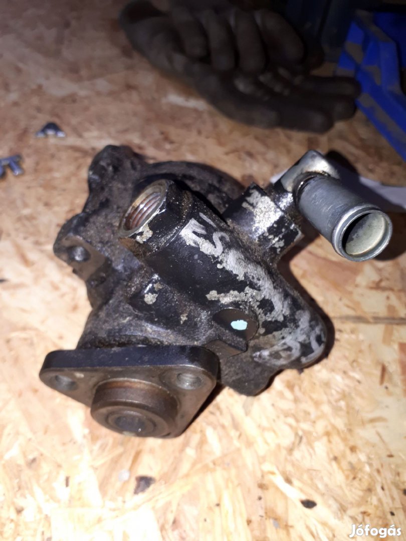 Ford Escort VI Kormányszervó Szivattyú