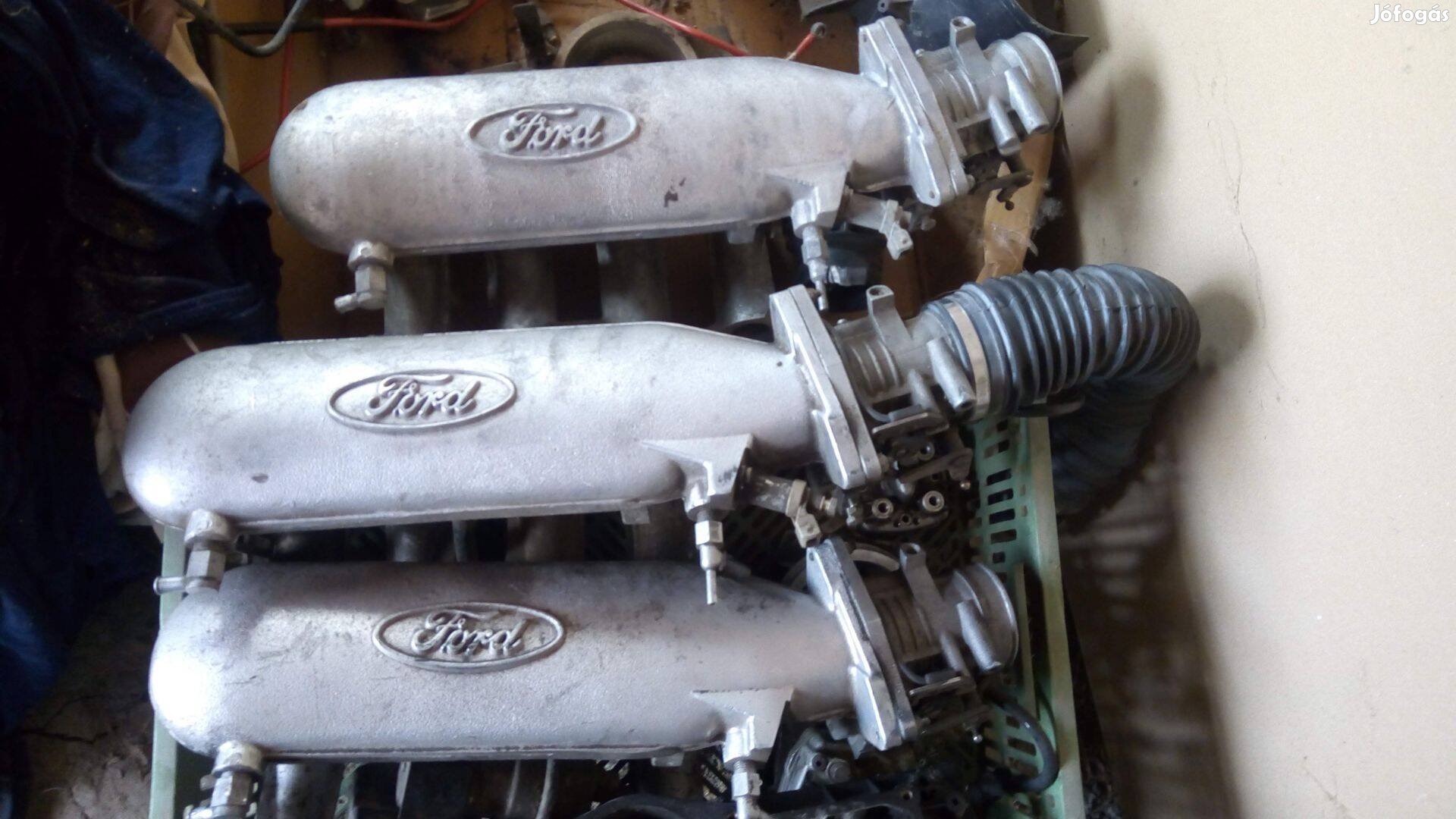 Ford Escort (1980-1991) befecskendező alkatrészek