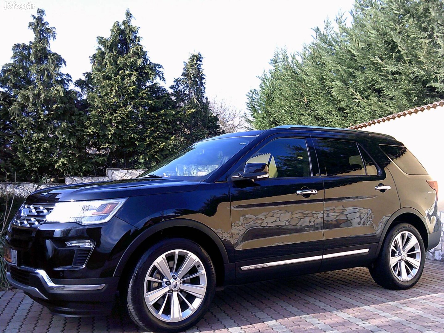 Ford Explorer 3.5i V6 4x4 XLT Limited.Aut.!Kara...