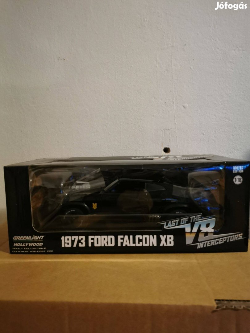 Ford Falcon Interceptor modellautó 1:18 bontatlan,alkalmi áron!