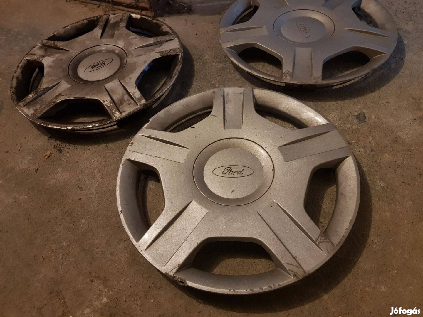 Ford Fiesta 14" gyári eredeti dísztárcsa 3 db (OEM: 25611130DA)