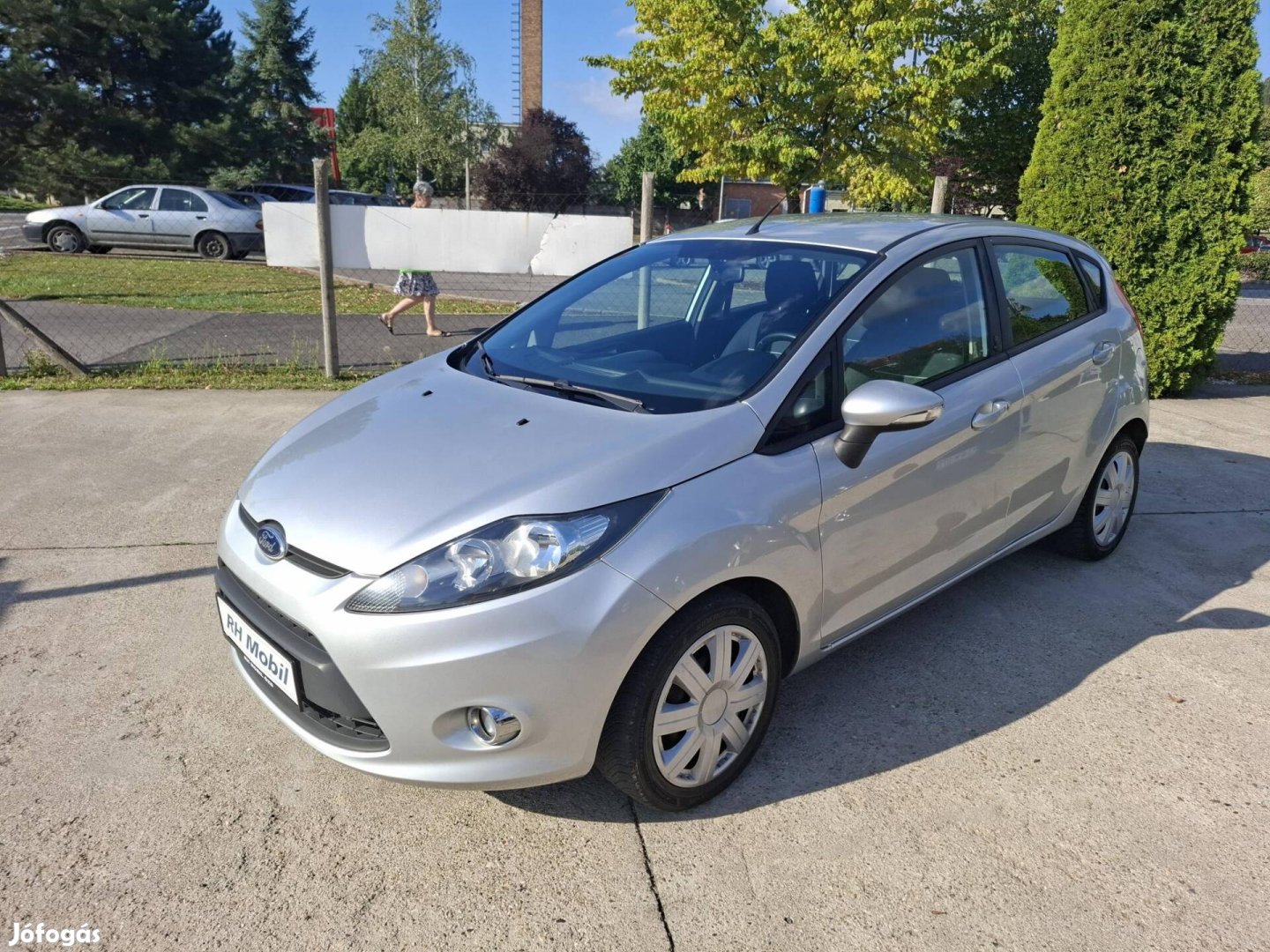 Ford Fiesta 1.25 Champions sérülésmentes.rozsda...