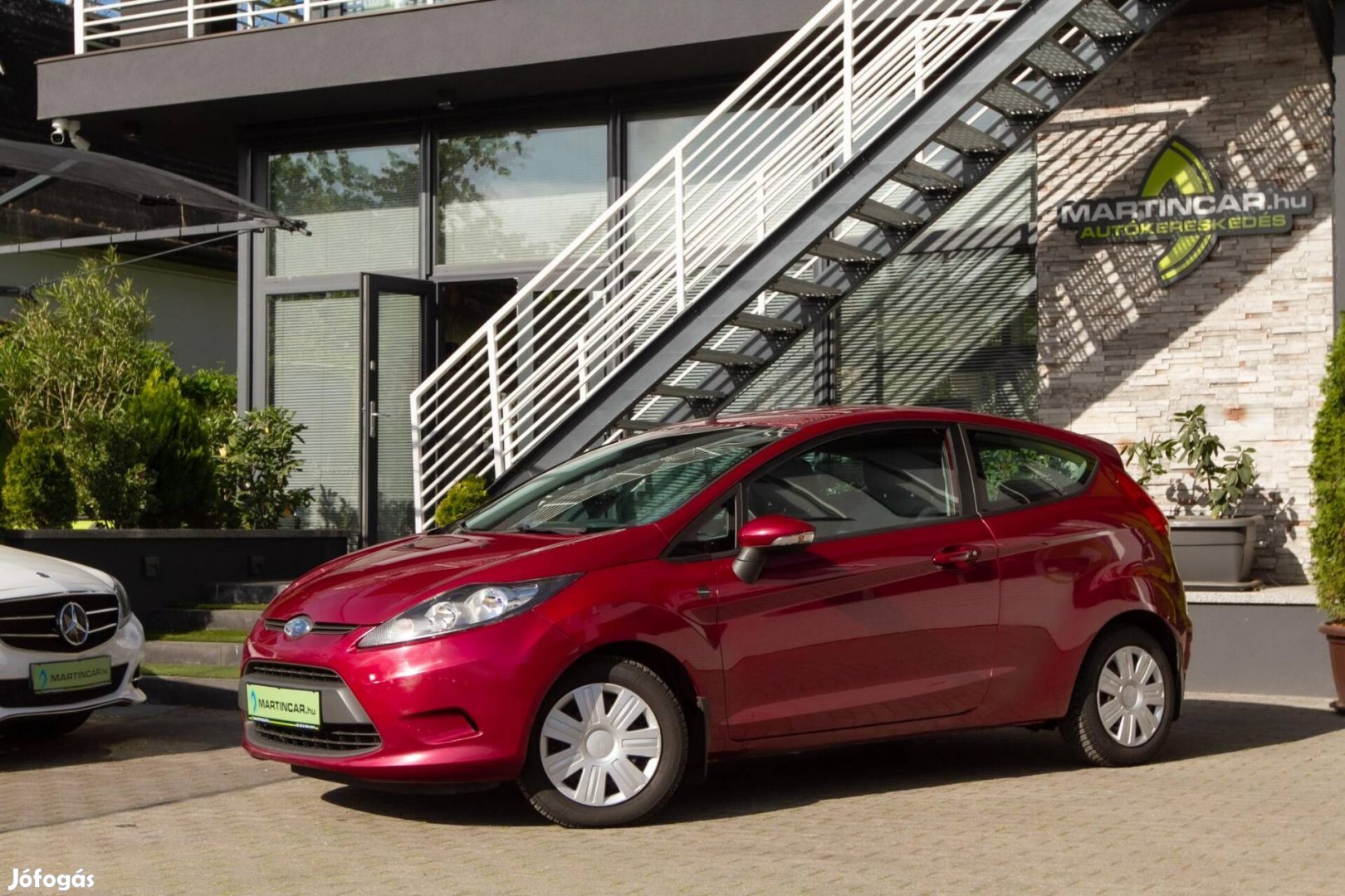 Ford Fiesta 1.25 Trend Hot Magenta Első Tulajdo...