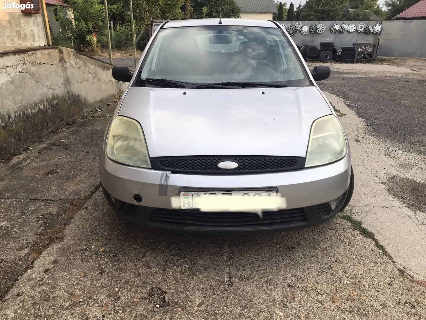 Ford Fiesta 1.3b,5ajtós alkatrészek