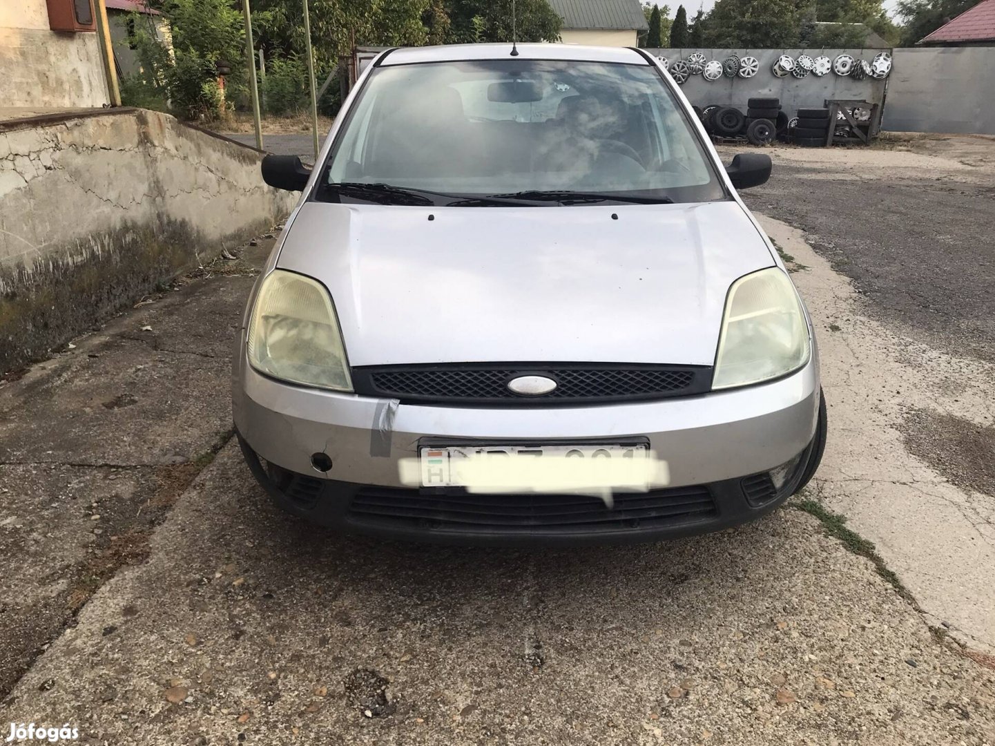 Ford Fiesta 1.3b,5ajtós alkatrészek